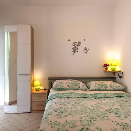 Villa Nada With 6 Bedrooms