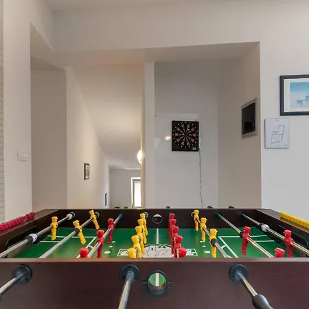 Nada With 6 Bedrooms * Vodnjan