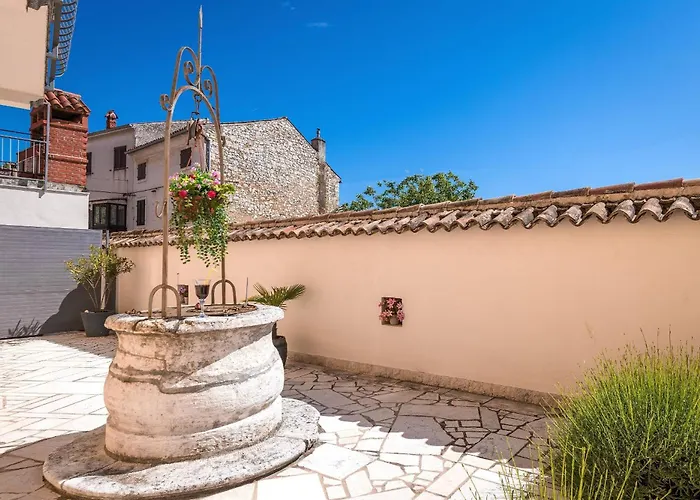 Villa Nada With 6 Bedrooms