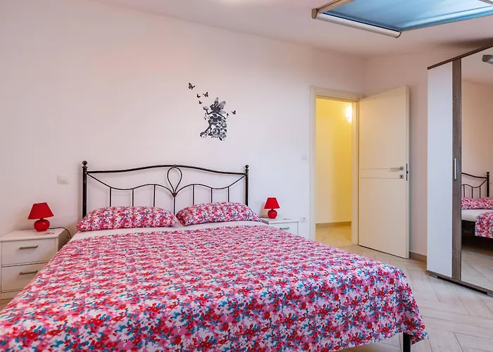 Nada With 6 Bedrooms Villa Vodnjan