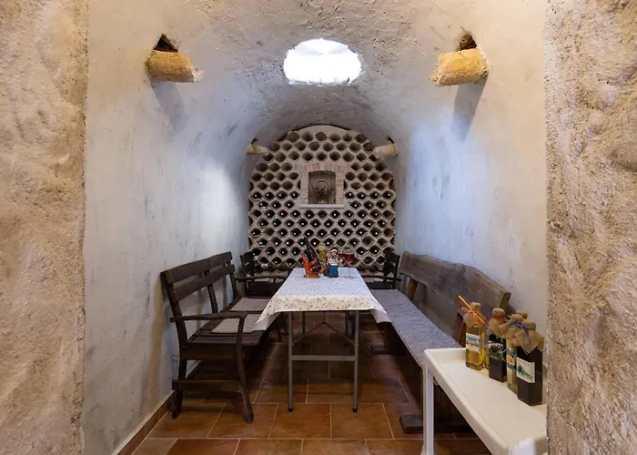 Nada With 6 Bedrooms * Vodnjan