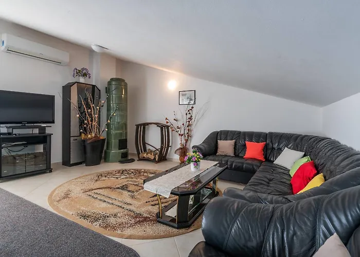 Nada With 6 Bedrooms Villa Vodnjan