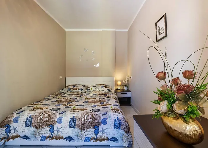 Nada With 6 Bedrooms * Vodnjan