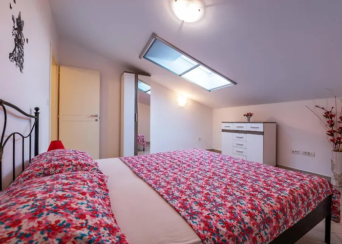 Nada With 6 Bedrooms Villa Vodnjan